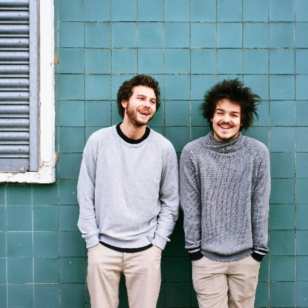 Песня milky chance. Milky chance. Группа Milky chance. Антонио Грегор Milky chance. Milky chance Colorado.